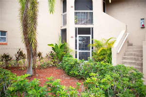 401 SW 86th Ave, Pembroke Pines, FL 33025, Sold 12/14/21
