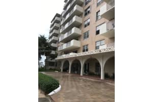 1455 N Treasure Dr #4c, North Bay Village, FL 33141, Sold 02/14/22