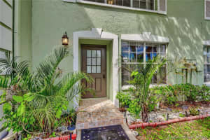 5117 Society Pl W, West Palm Beach, FL 33415, Sold 12/17/21