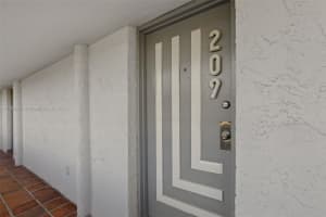 1650 NE 115th St, Miami, FL 33181, Sold 12/31/21