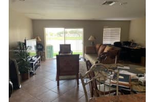 9104 Chambers St, Tamarac, FL 33321, Sold 12/07/21