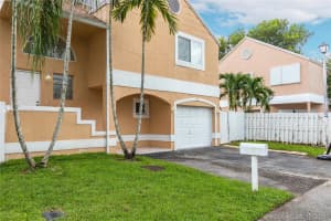 311 NW 102nd Ave, Pembroke Pines, FL 33026, Sold 12/01/21