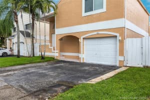311 NW 102nd Ave, Pembroke Pines, FL 33026, Sold 12/01/21