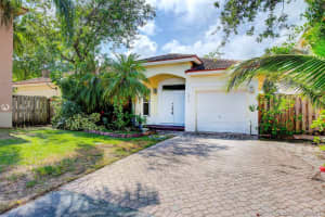 9016 SW 215th Terrace, Cutler Bay, FL 33189, Sold 11/22/21
