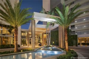 16385 Biscayne Blvd, North Miami Beach, FL 33160, Sold 06/17/24