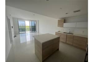 16385 Biscayne Blvd, North Miami Beach, FL 33160, Sold 06/17/24