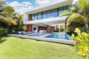 421 N Hibiscus Dr, Miami Beach, FL 33139, Sold 05/10/22