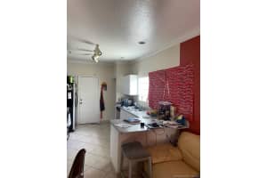 5700 S Sable Cir, Margate, FL 33063, Sold 01/18/22