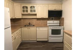 2450 NE 135th St, North Miami, FL 33181, Sold 02/28/22