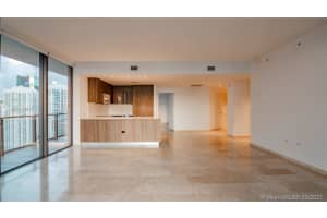 88 SW 7th St, Miami, FL 33130, Sold 11/18/21