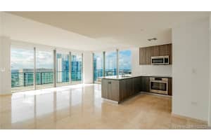 88 SW 7th St, Miami, FL 33130, Sold 11/18/21