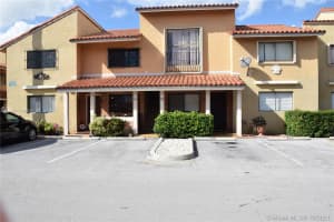2735 W 61st Pl, Hialeah, FL 33016, Sold 11/02/21