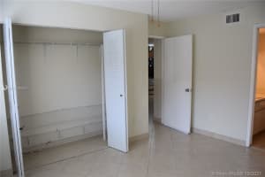 2735 W 61st Pl, Hialeah, FL 33016, Sold 11/02/21