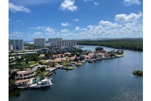 400 Sunny Isles Blvd, Sunny Isles Beach, FL 33160, Sold 11/08/21