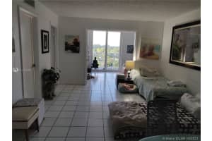 1251 NE 108th St, Miami, FL 33161, Sold 12/17/21