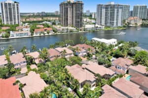 19463 38th Ct, Golden Beach, FL 33160, Sold 01/04/22