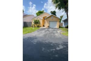22220 SW 101st Ct, Cutler Bay, FL 33190, Sold 12/22/21