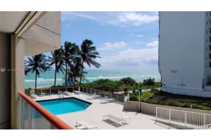 6767 Collins Ave, Miami, FL 33141, Sold 11/23/21