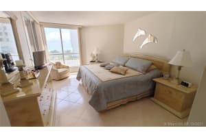 6767 Collins Ave, Miami, FL 33141, Sold 11/23/21