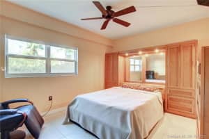 2850 S Ocean Blvd, Palm Beach, FL 33480, Sold 01/31/22