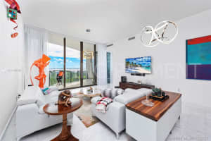 2821 S Bayshore Dr #8b, Miami, FL 33133, Sold 11/29/21