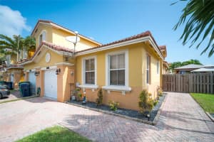 24725 SW 110th Pl, Princeton, FL 33032, Sold 12/14/21