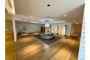 201 SW 17th Rd, Miami, FL 33129, Sold 12/02/21