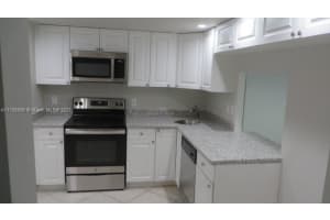 1865 S Ocean Dr #17h, Hallandale Beach, FL 33009, Sold 12/27/21