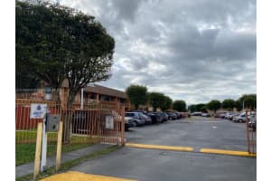 810 SW 129th Pl, Miami, FL 33184, Sold 02/28/22