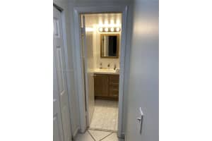 14611 N Kendall Dr #211l, Miami, FL 33186, Sold 04/29/22