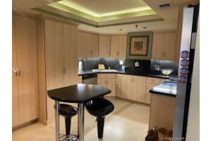 650 Ocean Dr #9e, Key Biscayne, FL 33149, Sold 11/22/21