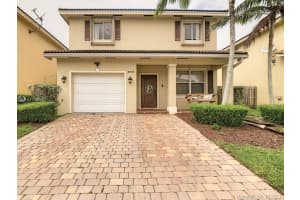 8957 SW 215th Ln, Cutler Bay, FL 33189, Sold 10/29/21