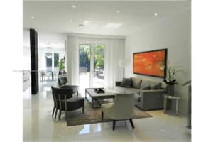 1650 Diplomat Dr, Miami, FL 33179, Sold 08/10/22