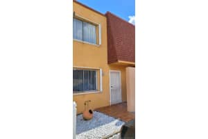 441 NW 109th Ave #5a, Miami, FL 33172, Sold 12/10/21