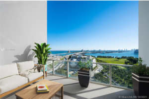 1040 Biscayne Blvd, Miami, FL 33132, Sold 01/24/22