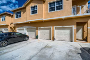 2954 Crestwood Ter, Margate, FL 33063, Sold 11/30/21