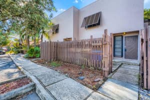 12274 NW 10th St, Pembroke Pines, FL 33026, Sold 12/30/21