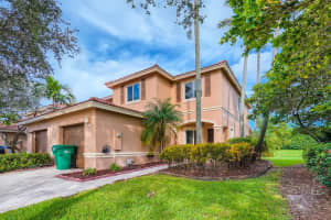 5102 Crossing Rocks Ct, Riviera Beach, FL 33407, Sold 11/30/21