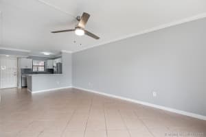6020 Shaker Wood Cir, Tamarac, FL 33319, Sold 10/15/21
