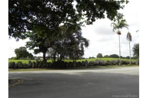 14230 SW 57th Ln, Miami, FL 33183, Sold 11/23/21