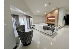 18467 NW 52nd Path, Miami Gardens, FL 33055, Sold 11/17/21