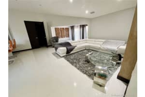 18467 NW 52nd Path, Miami Gardens, FL 33055, Sold 11/17/21