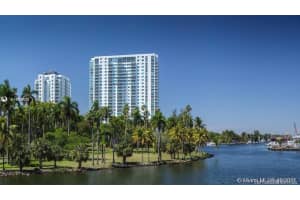 1871 NW S River Dr, Miami, FL 33125, Sold 04/12/22