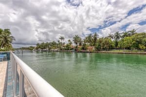 9800 W Bay Harbor Dr, Bay Harbor Islands, FL 33154, Sold 12/10/21
