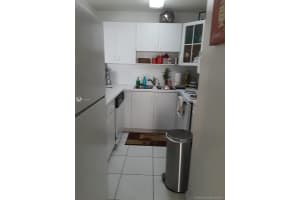 8231 NW 8th St, Miami, FL 33126, Sold 12/16/21