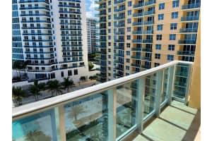 2501 S Ocean Dr, Hollywood, FL 33019, Sold 11/30/21