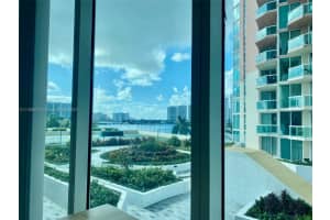 3370 Hidden Bay Dr, Aventura, FL 33180, Sold 01/14/22
