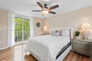 16518 NE 26th Ave, North Miami Beach, FL 33160, Sold 11/30/21