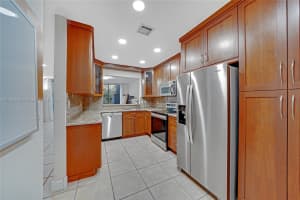 3811 Alcantara Ave C77, Doral, FL 33178, Sold 12/09/21