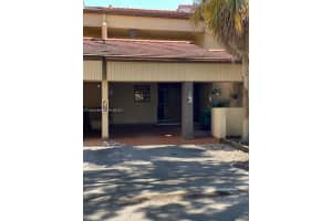 3853 Estepona Ave, Doral, FL 33178, Sold 01/20/22